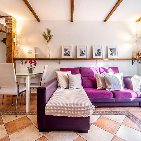 Carrizal House Airport & Digital Nomads Apartment ภายนอก รูปภาพ