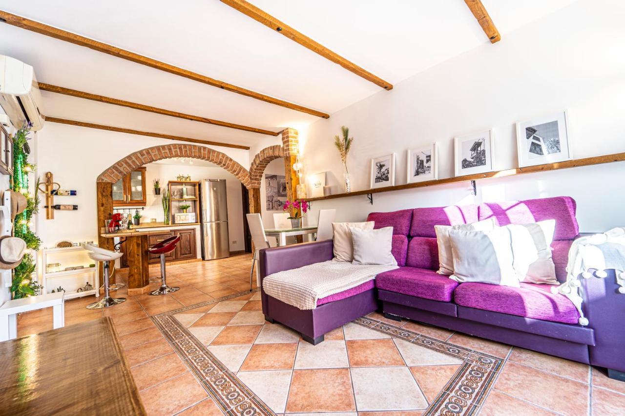 Carrizal House Airport & Digital Nomads Apartment ภายนอก รูปภาพ